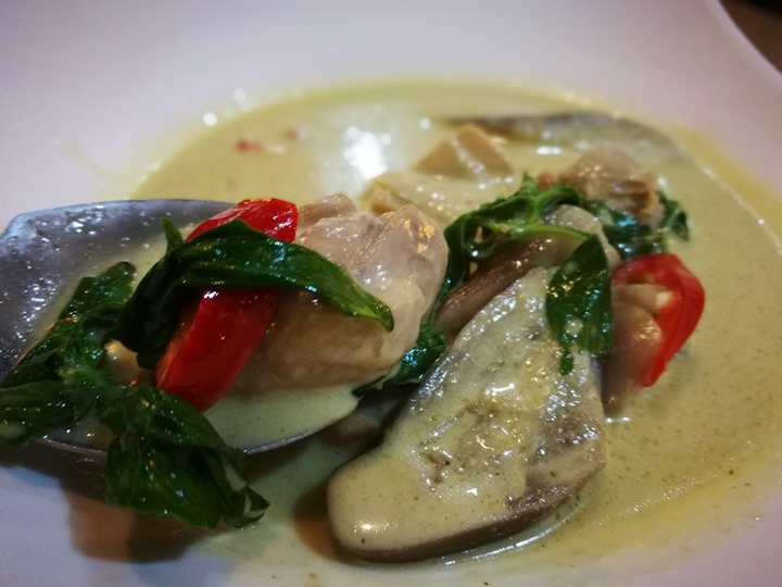 thaichuangyuan6 中壢-香茅城泰式料理 普普通通