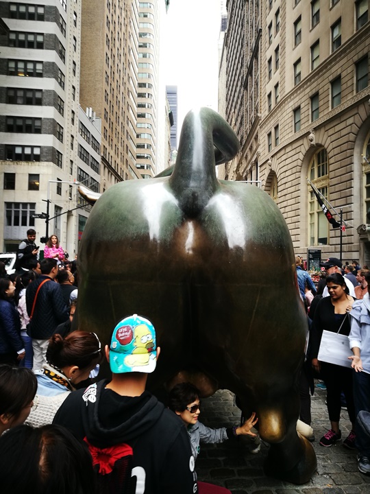 wallstreet2312 New York-紐約真好玩之華爾街的金融遊戲/帶領股市向上的金牛/無所謂的無畏女孩