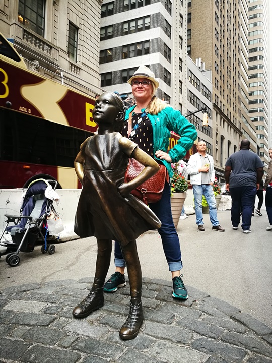 wallstreet2317 New York-紐約真好玩之華爾街的金融遊戲/帶領股市向上的金牛/無所謂的無畏女孩