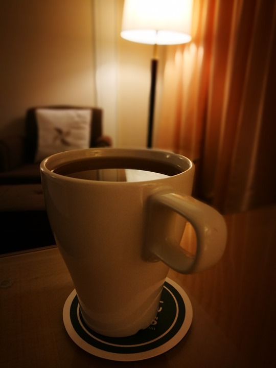 4Ptaipei20 中和-福朋喜來登 簡單商務Four Points開在中和交流道口是哪招...用SPG點數換超划算