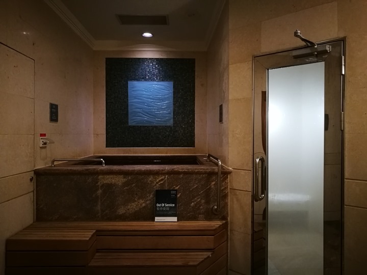 4Ptaipei21 中和-福朋喜來登 簡單商務Four Points開在中和交流道口是哪招...用SPG點數換超划算