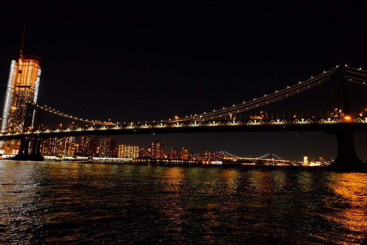 dumboview20 New York-果真大蘋果之紐約真好玩 布魯克林橋下 網紅聖地Dumbo&渡船碼頭賞曼哈頓夜景
