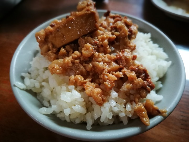 goodtastenodles06 中壢-好滋味麵館 蛤蠣爆多大滿足的海鮮拉麵與蛤蠣湯