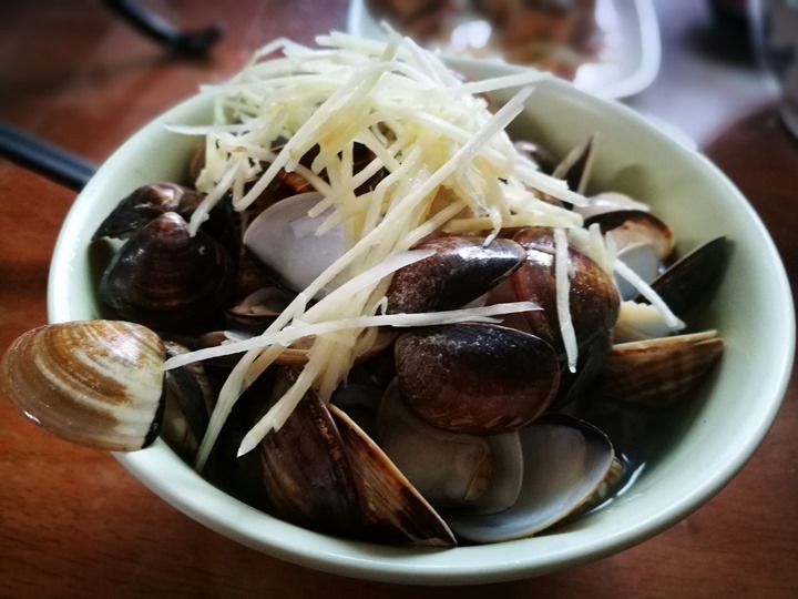 goodtastenodles10 中壢-好滋味麵館 蛤蠣爆多大滿足的海鮮拉麵與蛤蠣湯