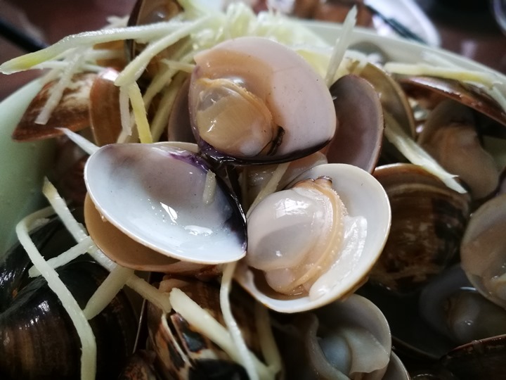 goodtastenodles11 中壢-好滋味麵館 蛤蠣爆多大滿足的海鮮拉麵與蛤蠣湯