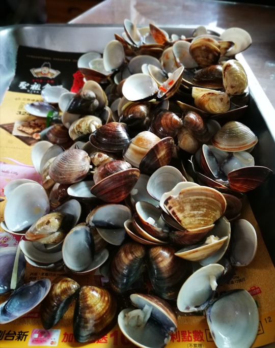 goodtastenodles13 中壢-好滋味麵館 蛤蠣爆多大滿足的海鮮拉麵與蛤蠣湯