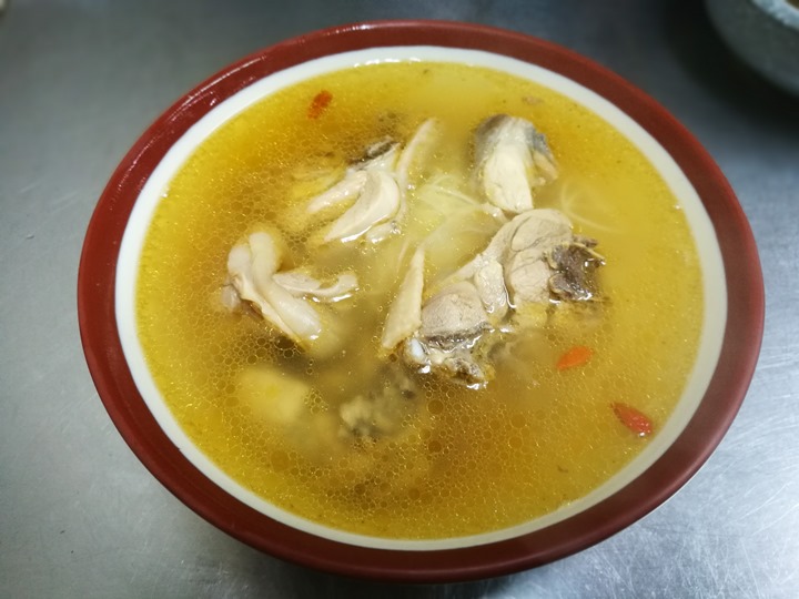 liaochichen7 中壢-廖家麻油雞 麻油雞湯西施雞湯都好喝