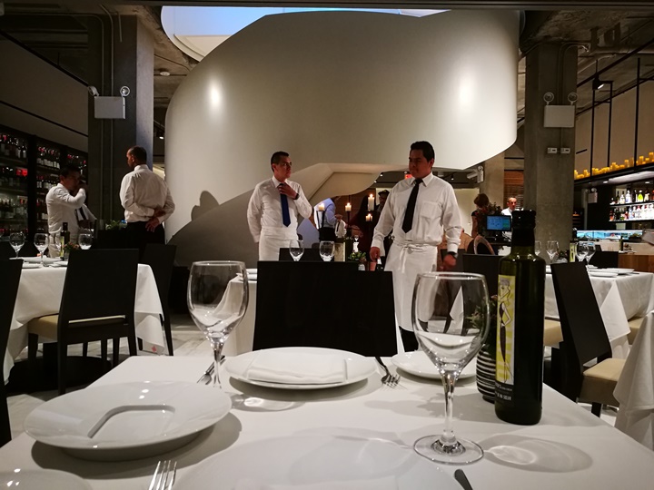 milos06 New York-果真大蘋果之紐約真好玩 Estiatorio Milos地中海餐廳 龍蝦好好吃