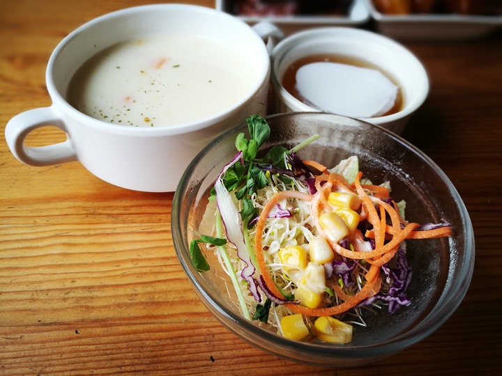 sidewalk08 中壢-人行道蔬食 沒有肉也美味 中大後門原來美食很多