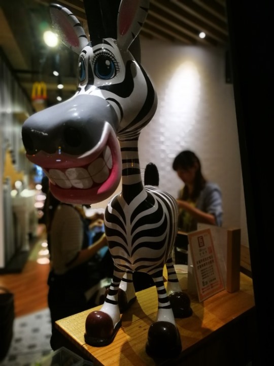 zebrasasa016 竹北-斑馬騷莎文興路概念店 舒服空間食物美好...