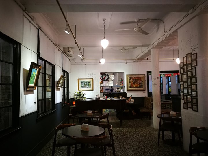 8cafe09 八德-八塊畫室咖啡 日治時代診所 舊建築裡的文青風