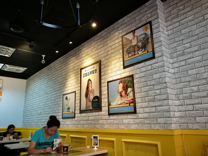 AP20309 中壢-AP203亞譜 中壢後站年輕時尚早餐店