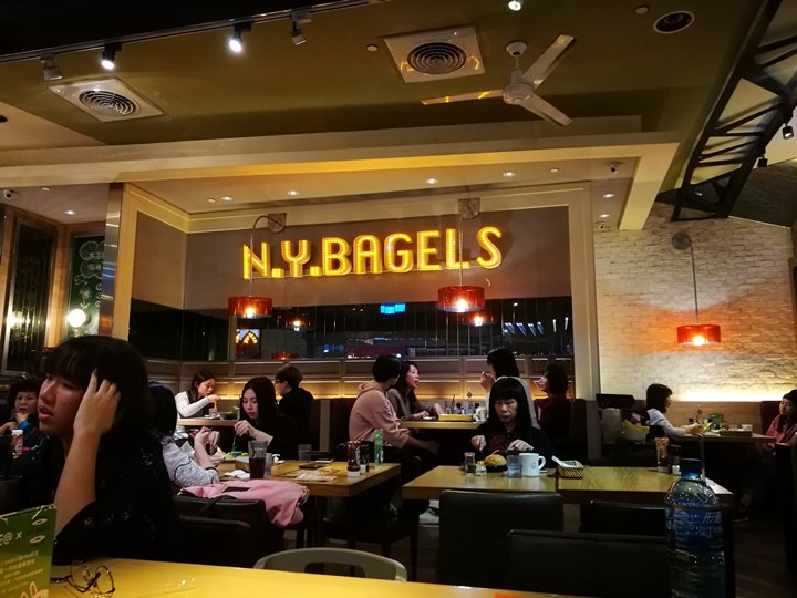 nybegels3 大同-N.Y Bagels Cafe京站內名店 食物普普...