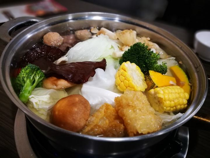 taiwanbeeff08 中壢-番那疆 台灣牛涮一下就好吃