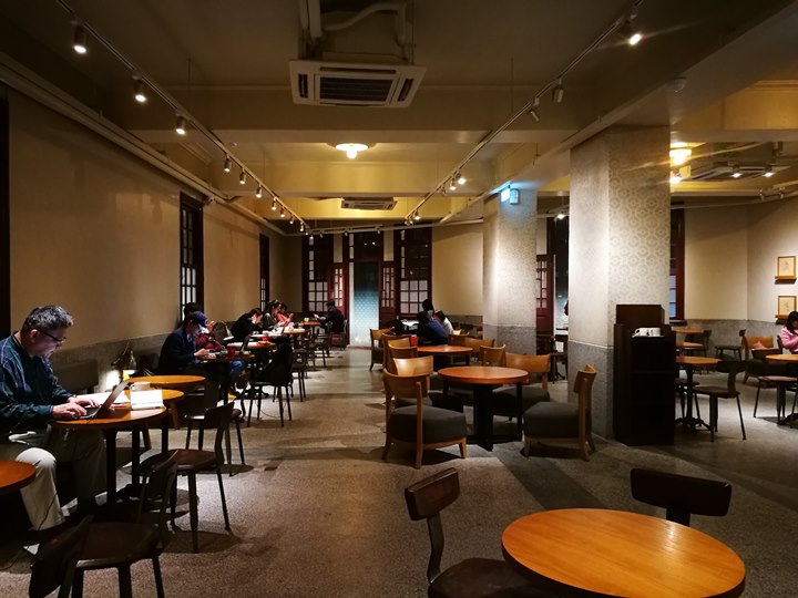 wanhuastarbucks12 萬華-古蹟遇到星巴克 萬華林宅 星巴克艋舺門市