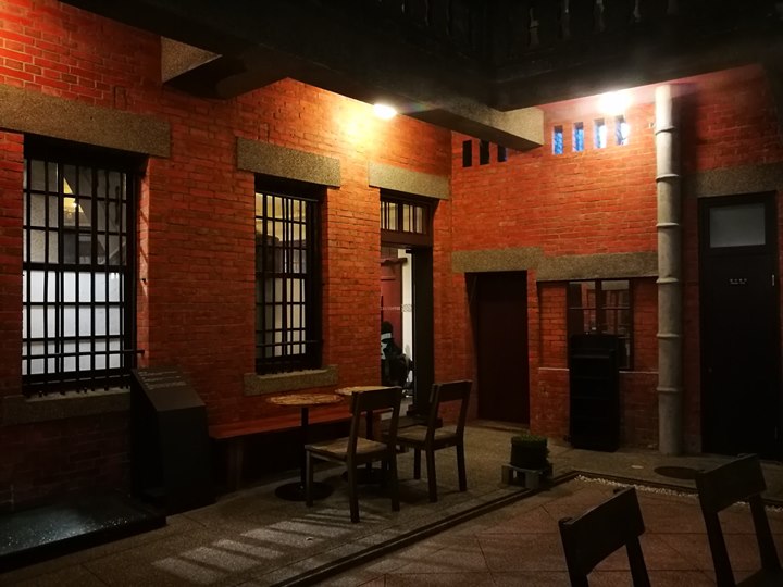 wanhuastarbucks16 萬華-古蹟遇到星巴克 萬華林宅 星巴克艋舺門市