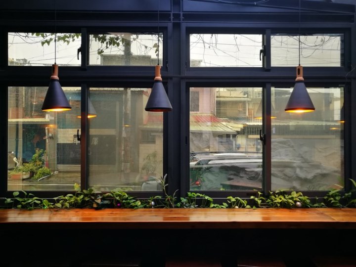 machucoffee06 平鎮-鄉約咖啡 忠貞市場除了米干外也有咖啡館耶 馬祖風情的咖啡香