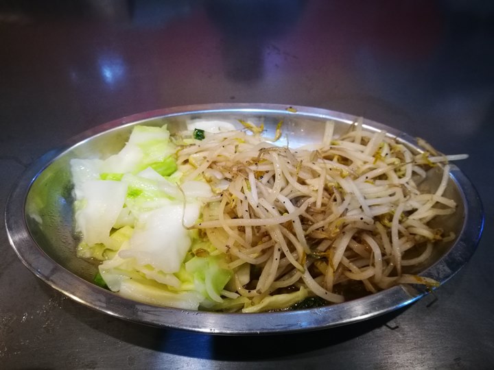 tenppenyaki5 中壢-尊品鐵板燒 平價 就只能這樣?