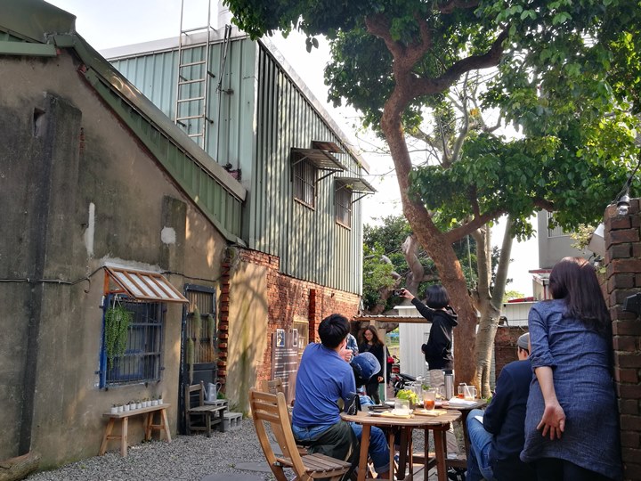 wethey12 中壢-我們他們咖啡 老街溪旁老屋屬於大家的咖啡館