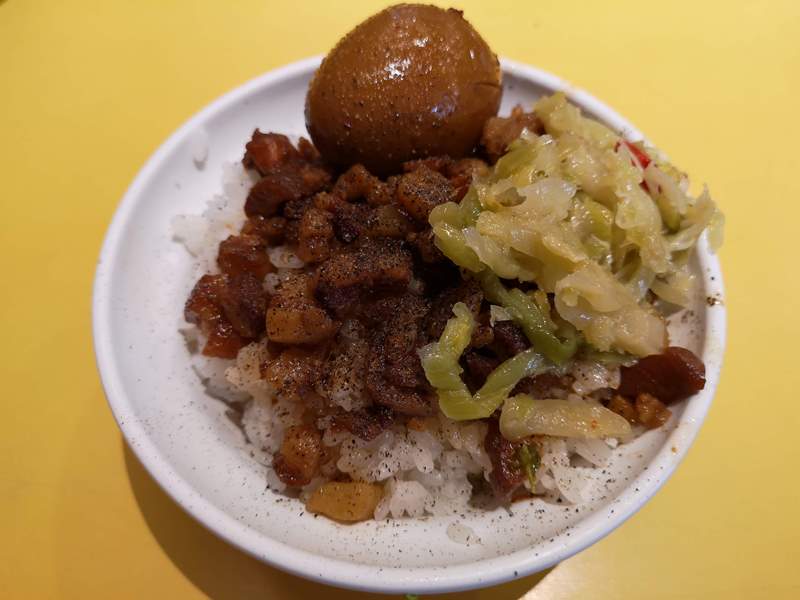 Portrice2 新竹-金連滷肉飯 軟嫩綿密的滷肉香甜可口