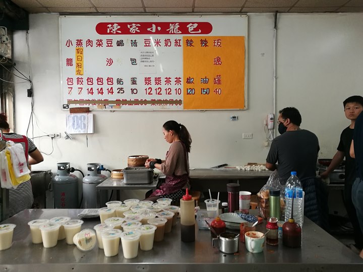 chenbao4 新竹-湳雅街陳家小籠包 皮Q餡多汁