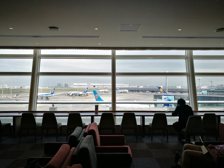 flyhaneda10 201804松山羽田 與櫻島初相見