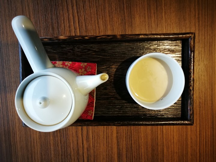 memorycafe12 中壢-迴憶咖啡 點一壺奶茶配新街溪景