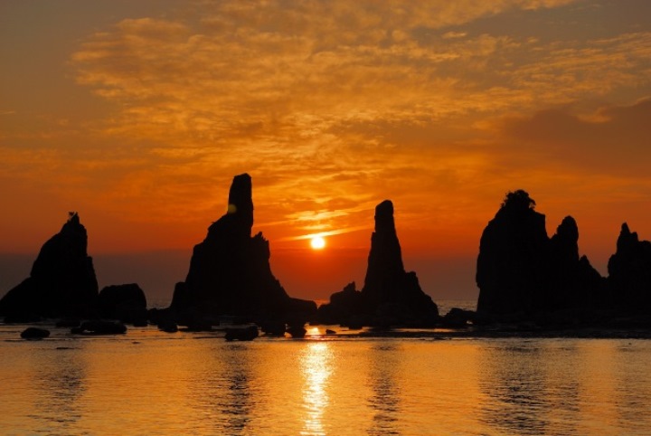 Hashiguiiwa0128-1 Kushimoto-橋杭岩 和歌山串本地質奇景