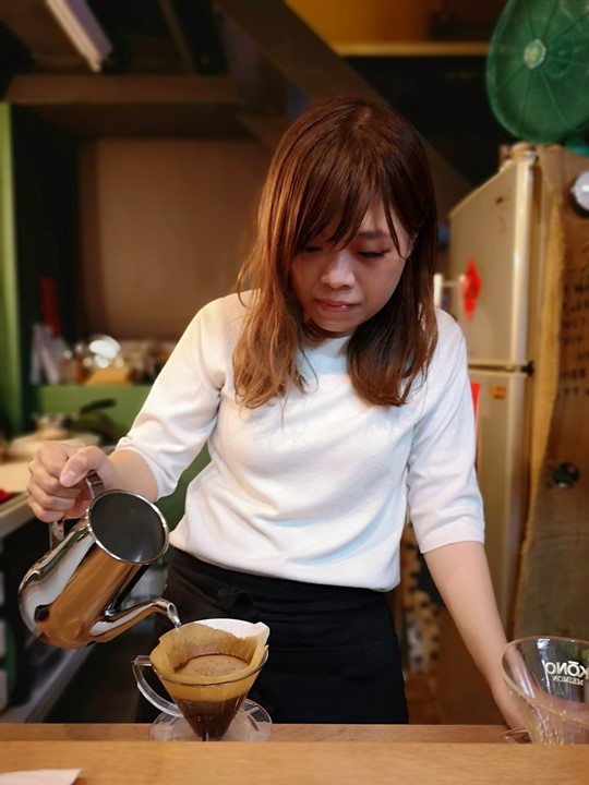 IMG_20180502_201230 新竹-老市場新氣象 文創風走進老東門市場 老市場的手沖珈琲夏特