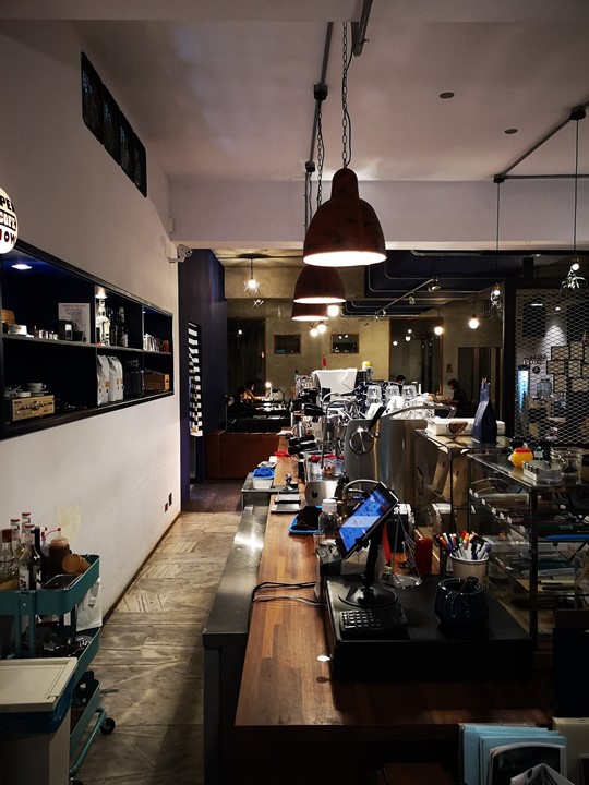dawncafe19 新竹-續日Cafe 低調靜謐的工業風 清爽細緻的單品咖啡