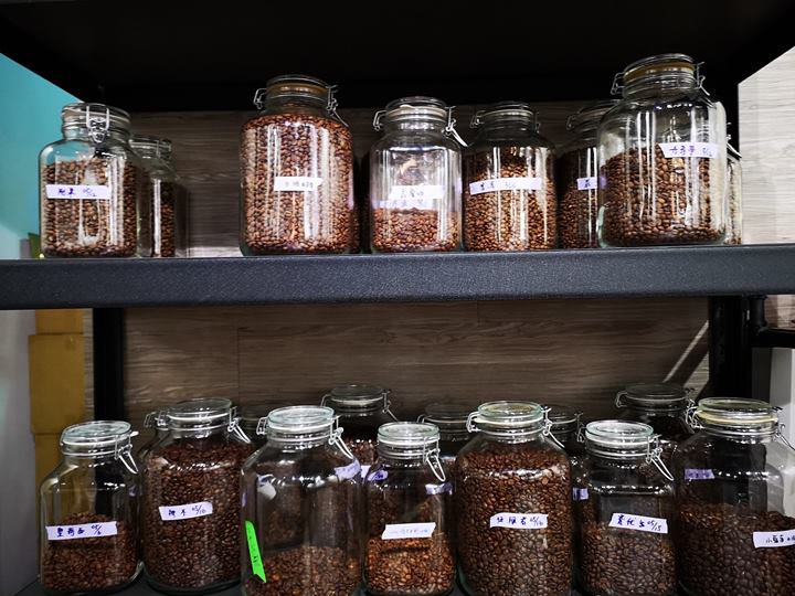 hollatte09 新竹-Hollatte馥拿鐵 咖啡香四溢溫馨小店