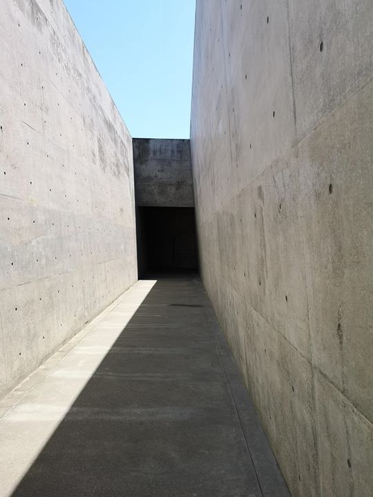 chichu06 Naoshima-地中美術館 藝術直島 安藤忠雄大作 建築美展覽有深度