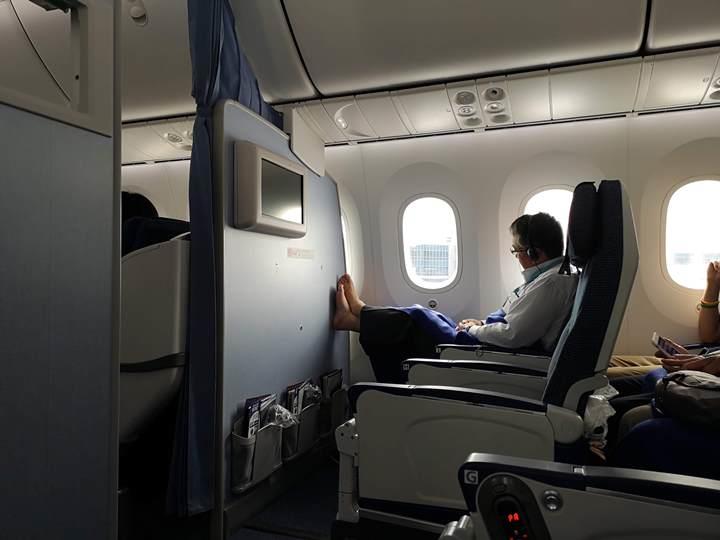 fly78704 201806 ANA松山羽田 來回送貴賓室...真大器