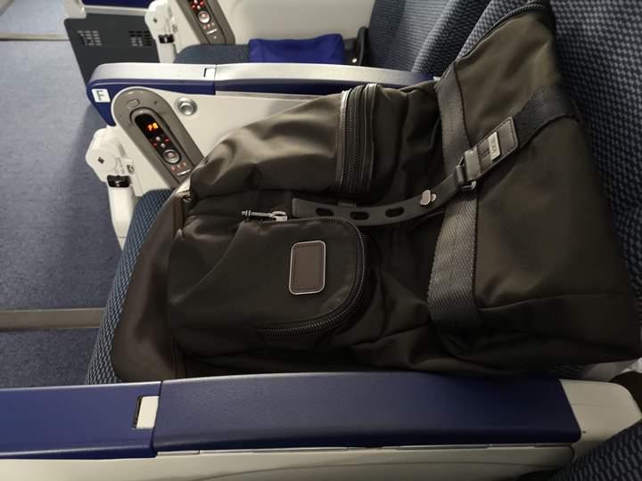 fly78706 201806 ANA松山羽田 來回送貴賓室...真大器