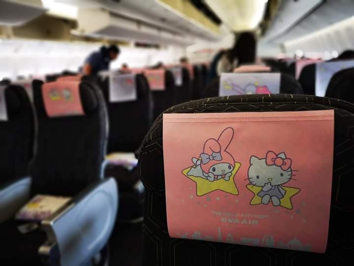 flysinsin09 201805台北新加坡Kitty伴我飛