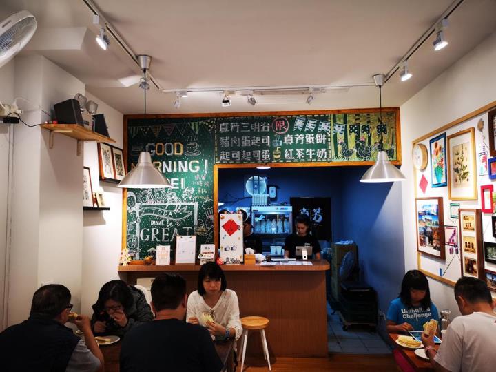 janefang03 信義-真芳碳烤吐司 鬧區中靜巷的人氣小店