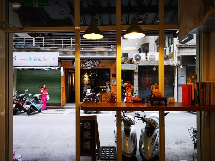 janefang06 信義-真芳碳烤吐司 鬧區中靜巷的人氣小店