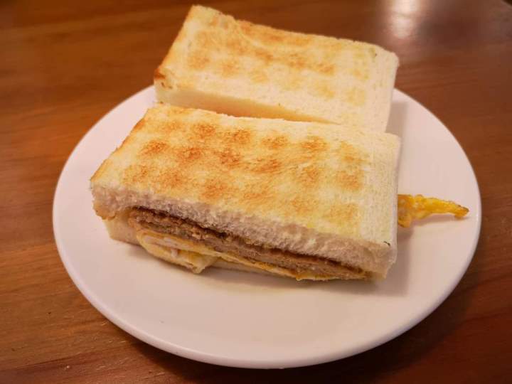 janefang15 信義-真芳碳烤吐司 鬧區中靜巷的人氣小店