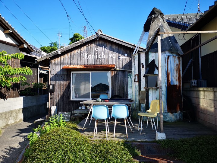 Naoshima-Cafe Konichiwa直島本村港旁 可愛海景咖啡館