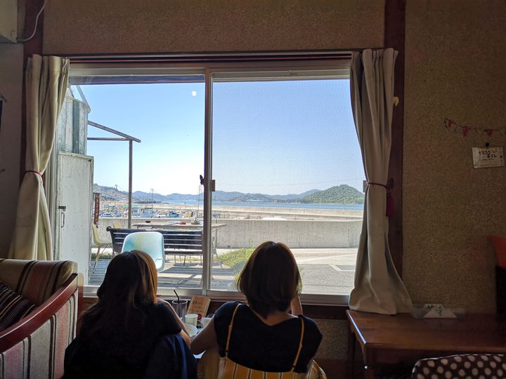 konichiwa06 Naoshima-Cafe Konichiwa直島本村港旁 可愛海景咖啡館