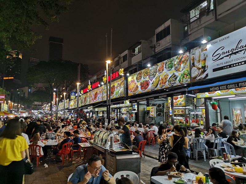 WAW05 Kuala Lumpur-亞羅街夜市街 名店黃亞華 推薦烤雞翅與鹹蛋魷魚