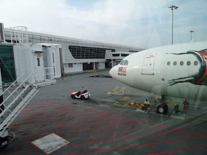flykl201816 201807亞航初體驗 KLIA2的海關沒效率的可怕...回程請提早