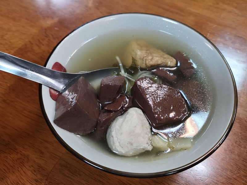 happyportrice5 竹北-黑皮驊魯肉飯 魯肉飯好好吃喔