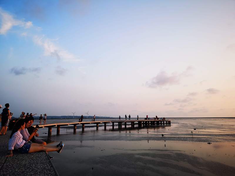 like81719 新竹-國家級香山濕地 美麗落日 Like 8咖啡廳飲料美食 好搭配