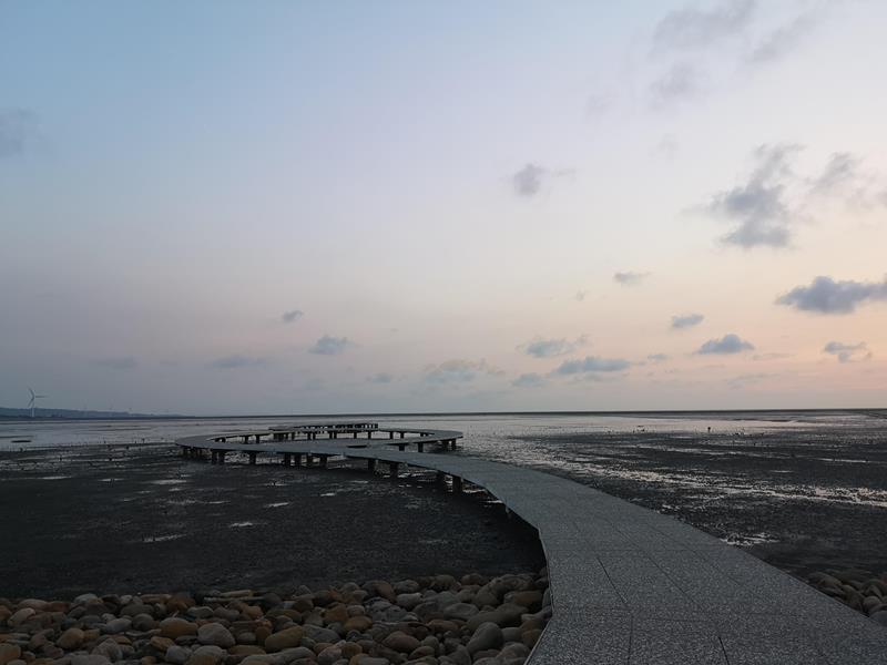 like81729 新竹-國家級香山濕地 美麗落日 Like 8咖啡廳飲料美食 好搭配