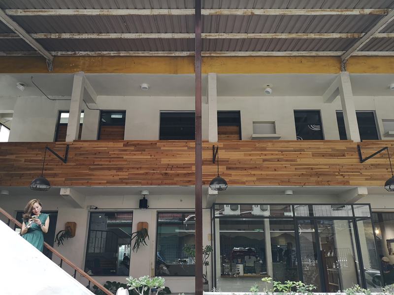 reecho12-1 新竹-一想一響 清水模工業風 手沖甜點皆優