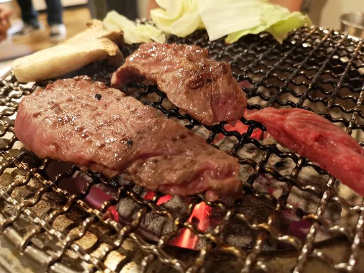 yakinikuokayama19 Okayama-炭火庵 犇き堂 來岡山吃和牛就是要單點!!