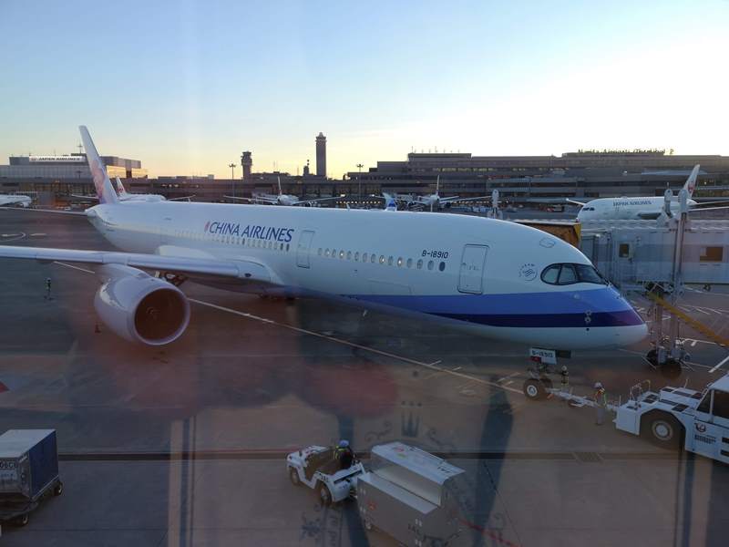 201808HND13 201808松山羽田成田桃園  A350-900首搭乘