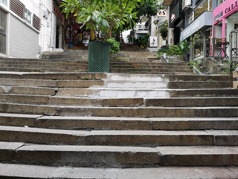 SingHeungYuen06 HK-勝香園 檸檬香氣的豬仔包檸檬脆脆有創意