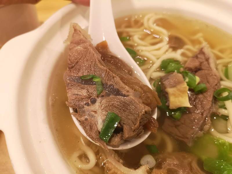 beefchingjan10 信義-清真中國牛肉麵食館 必比登推薦 優雅舒適的牛肉麵店(新光三越A8)